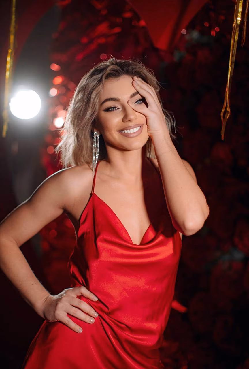 Alena 36 Kharkiv Ukraine international dating meetup