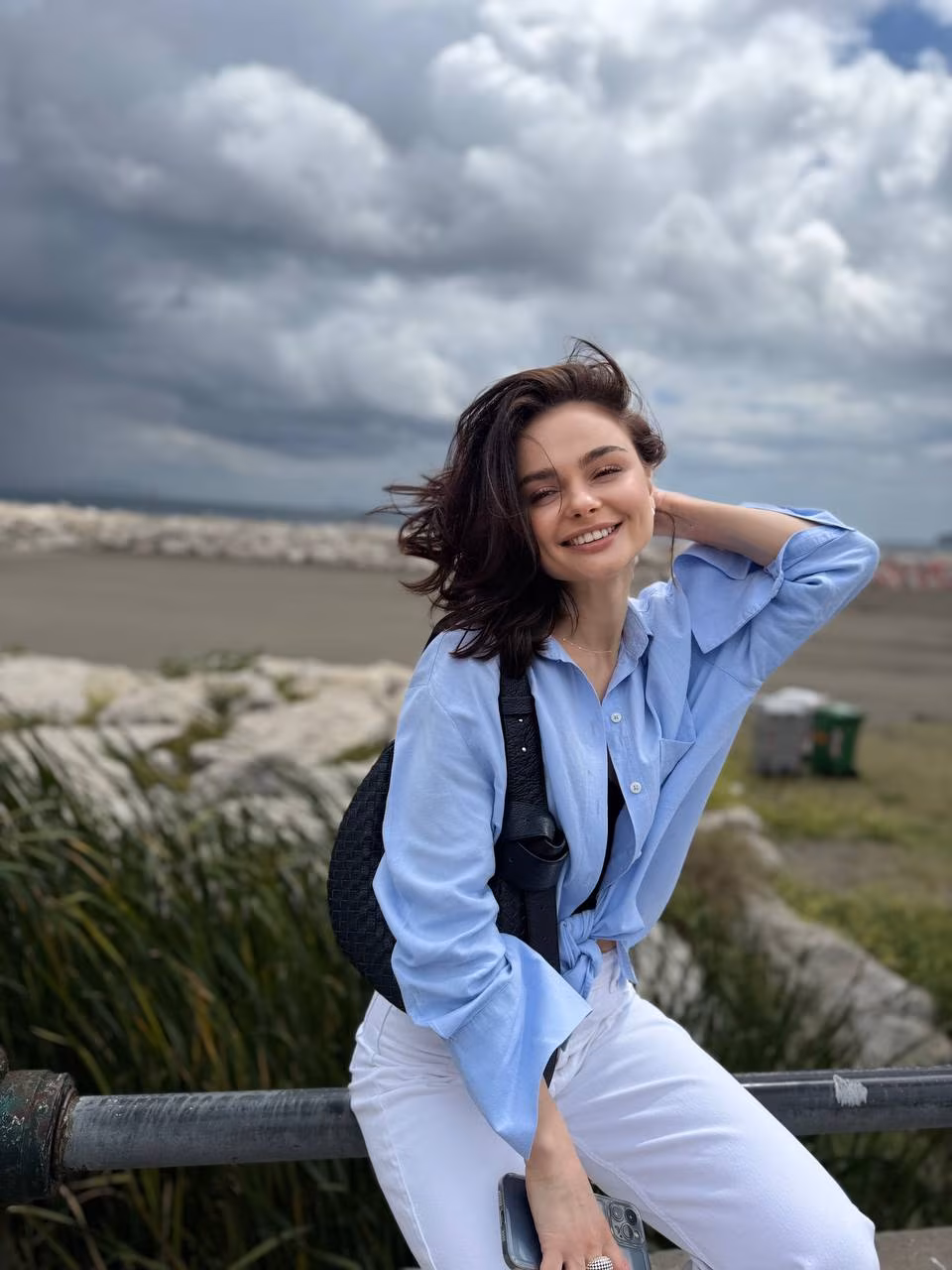 Angela 38 Naples Italy international dating platform