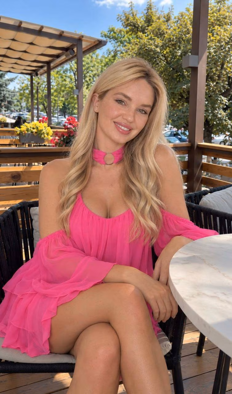 Elvira 29 Lviv Ukraine international dating translation