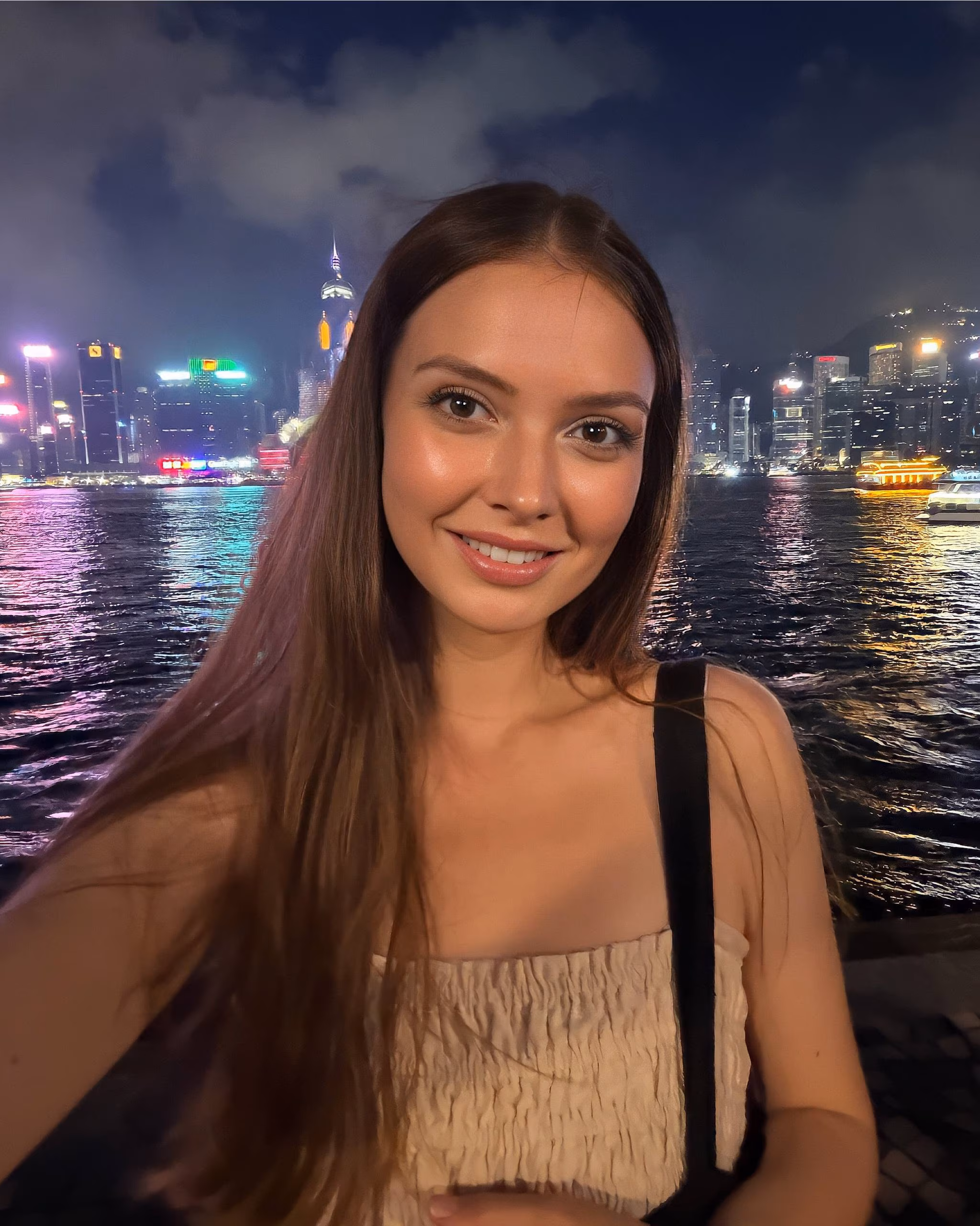 Alina 28 Bangkok Thailand international dating trends